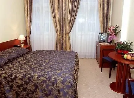 بيتر فندق كارلوفي فاري